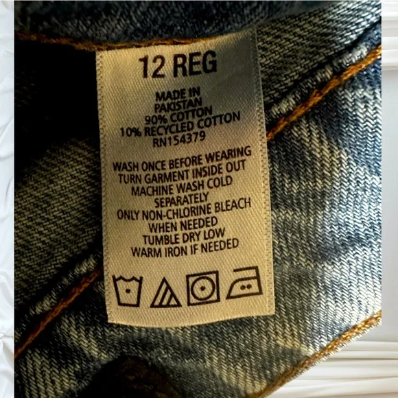 Wide Leg Jean, MEDIUM WASH, 12 R - Picture 7 of 10